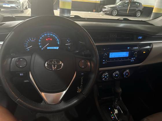 TOYOTA COROLLA 1.8 GLI 16V FLEX 4P AUTOMÁTICO TOYOTA COROLLA 1.8 GLI 16V FLEX 4P AUTOMÁTICO